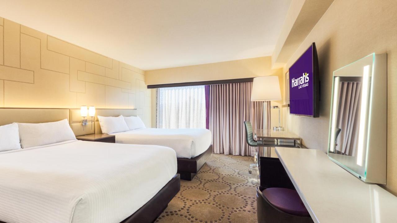 Mountain Tower Deluxe Room 2 Double Beds Non-Smoking Pool View,1707799336:JPEG