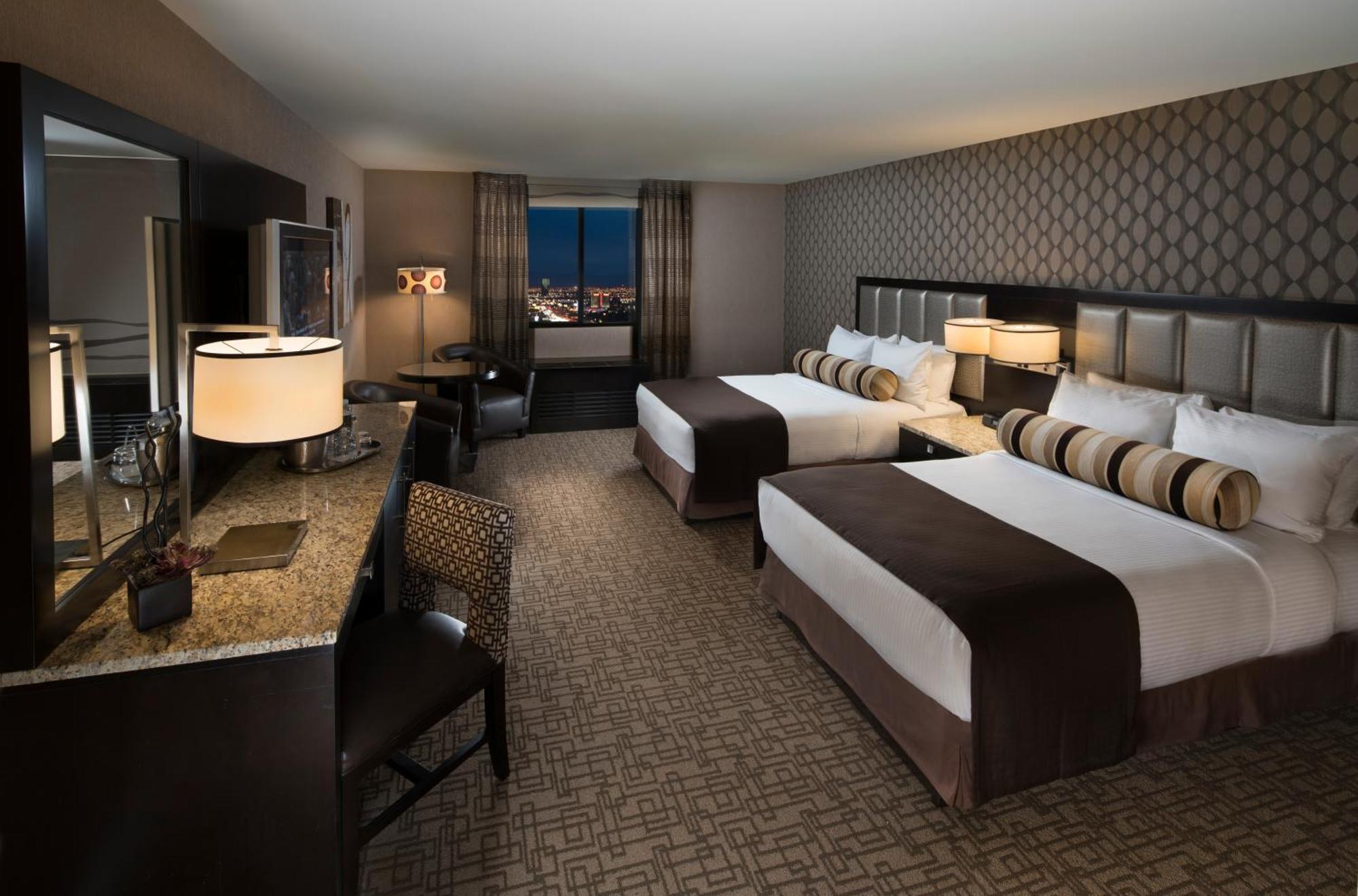 Gold Tower Deluxe with Two Double Beds,1434432358:JPEG