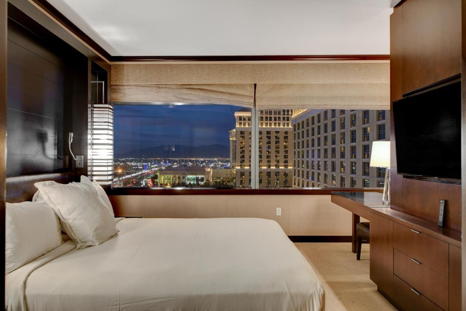 Superior King Suite