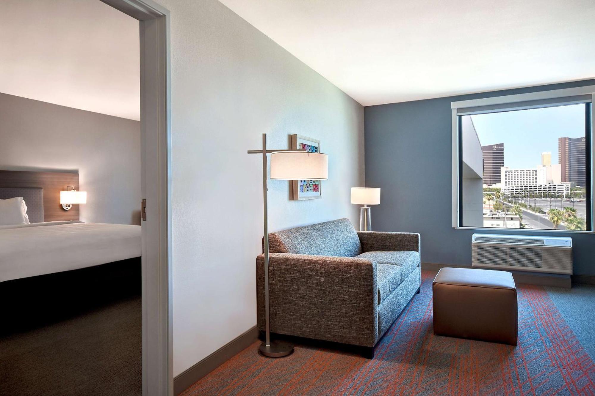 One-Bedroom King Suite Non-Smoking