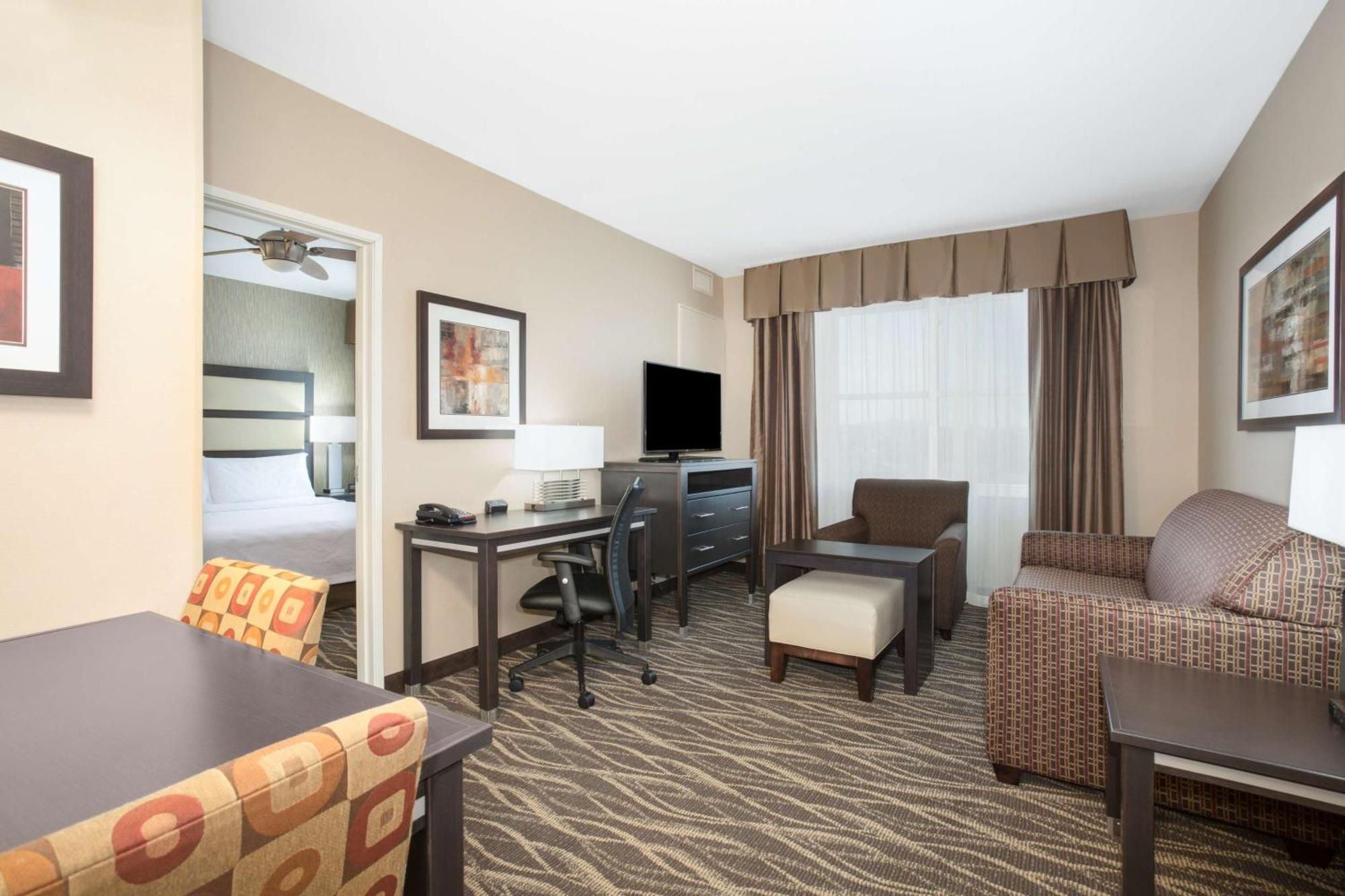 One-Bedroom King Suite Non-Smoking