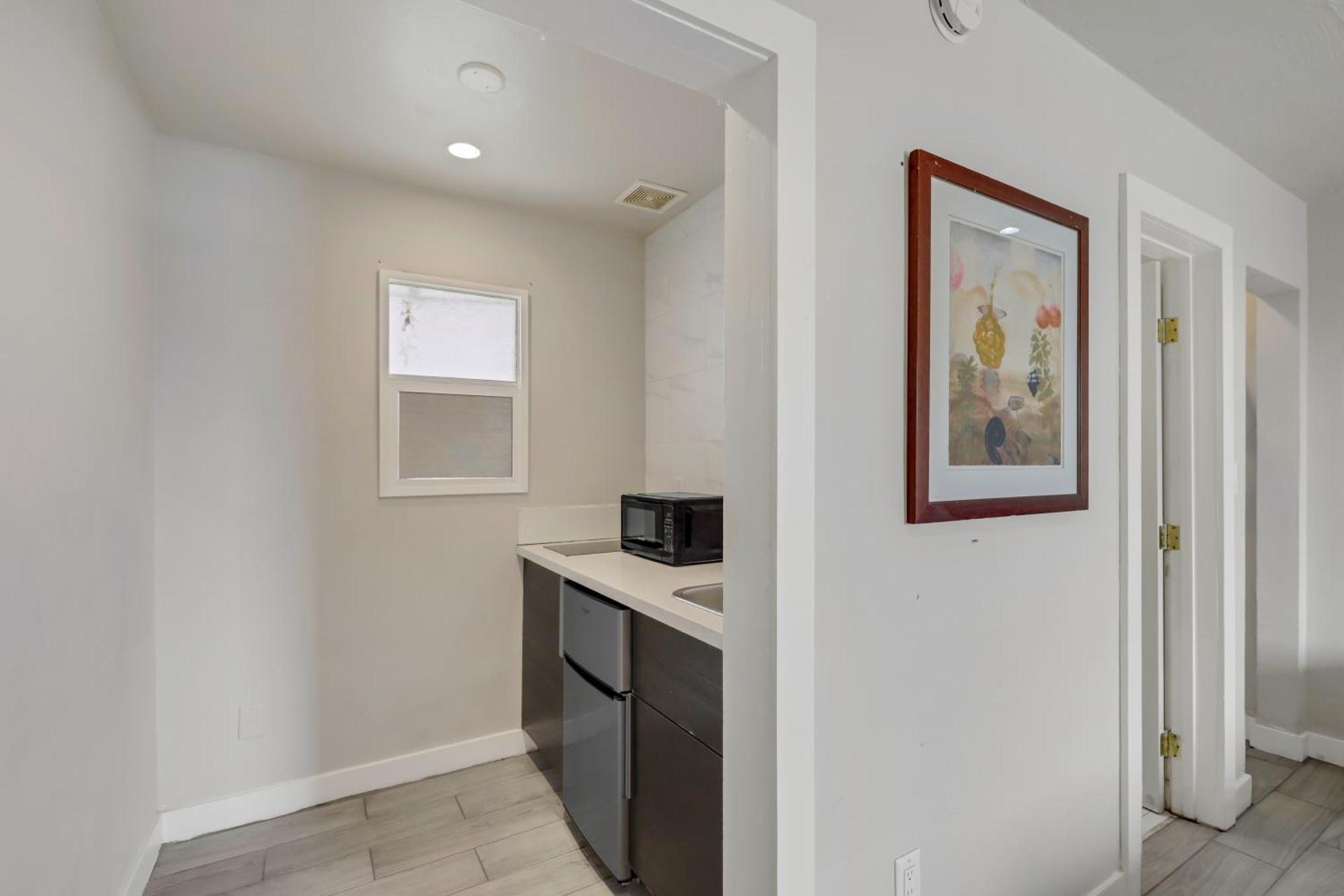 Standard Single Room