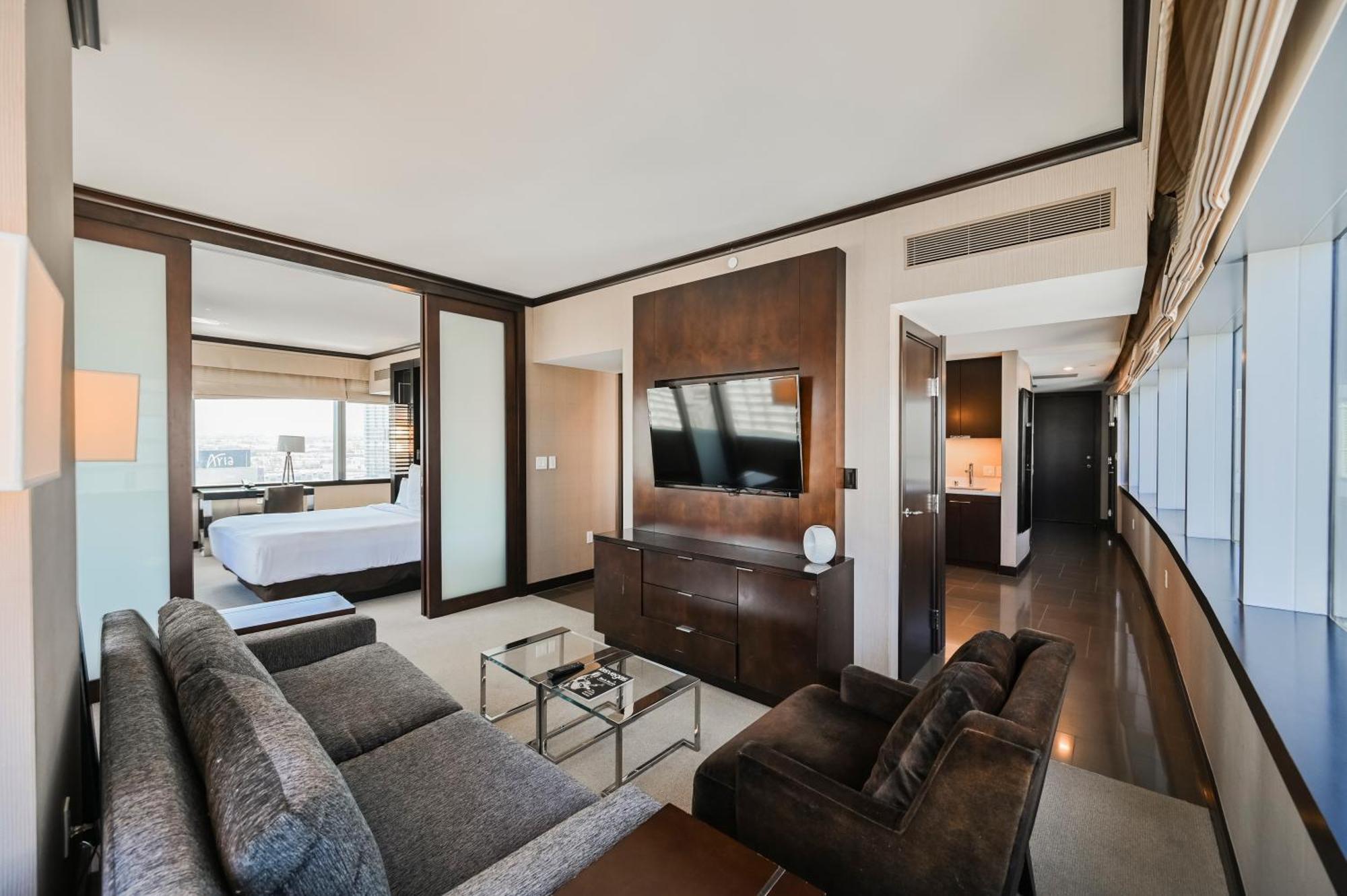 One Bedroom City Center View