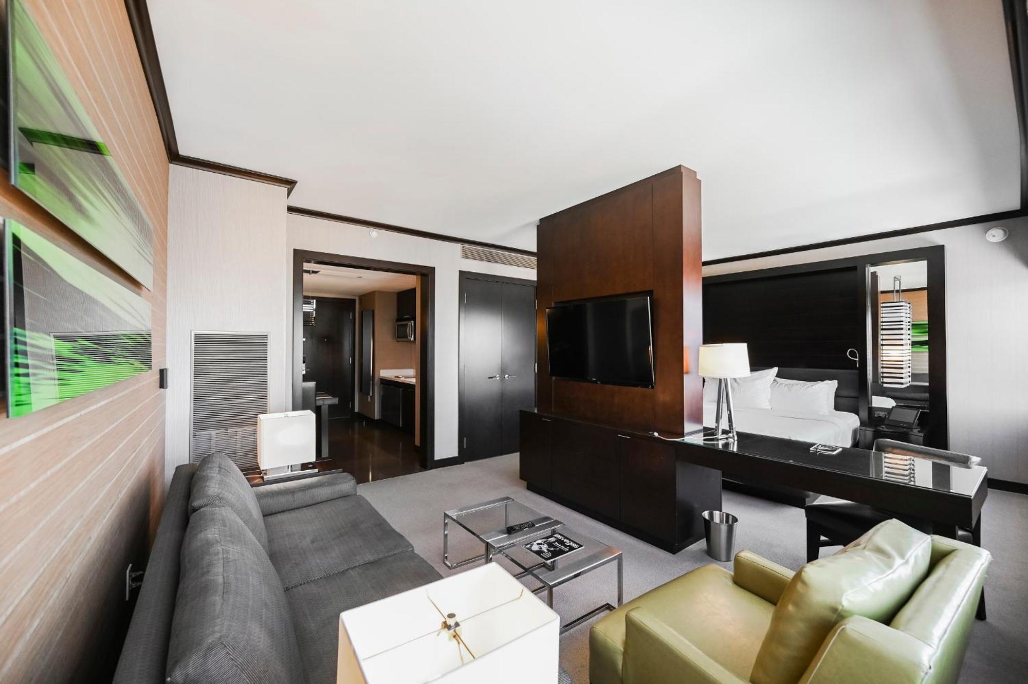 Studio Vegas City View