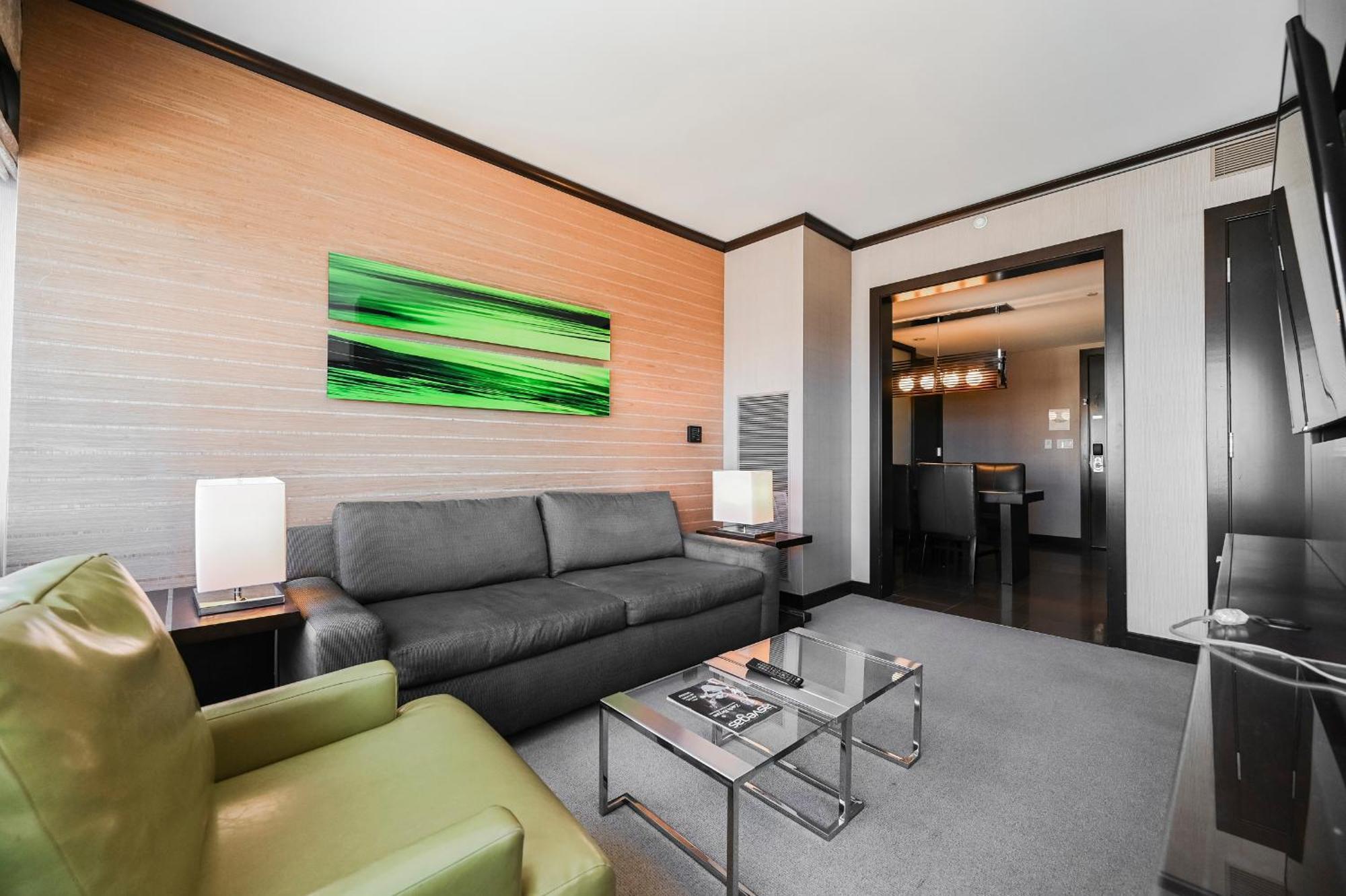 Studio Vegas City View