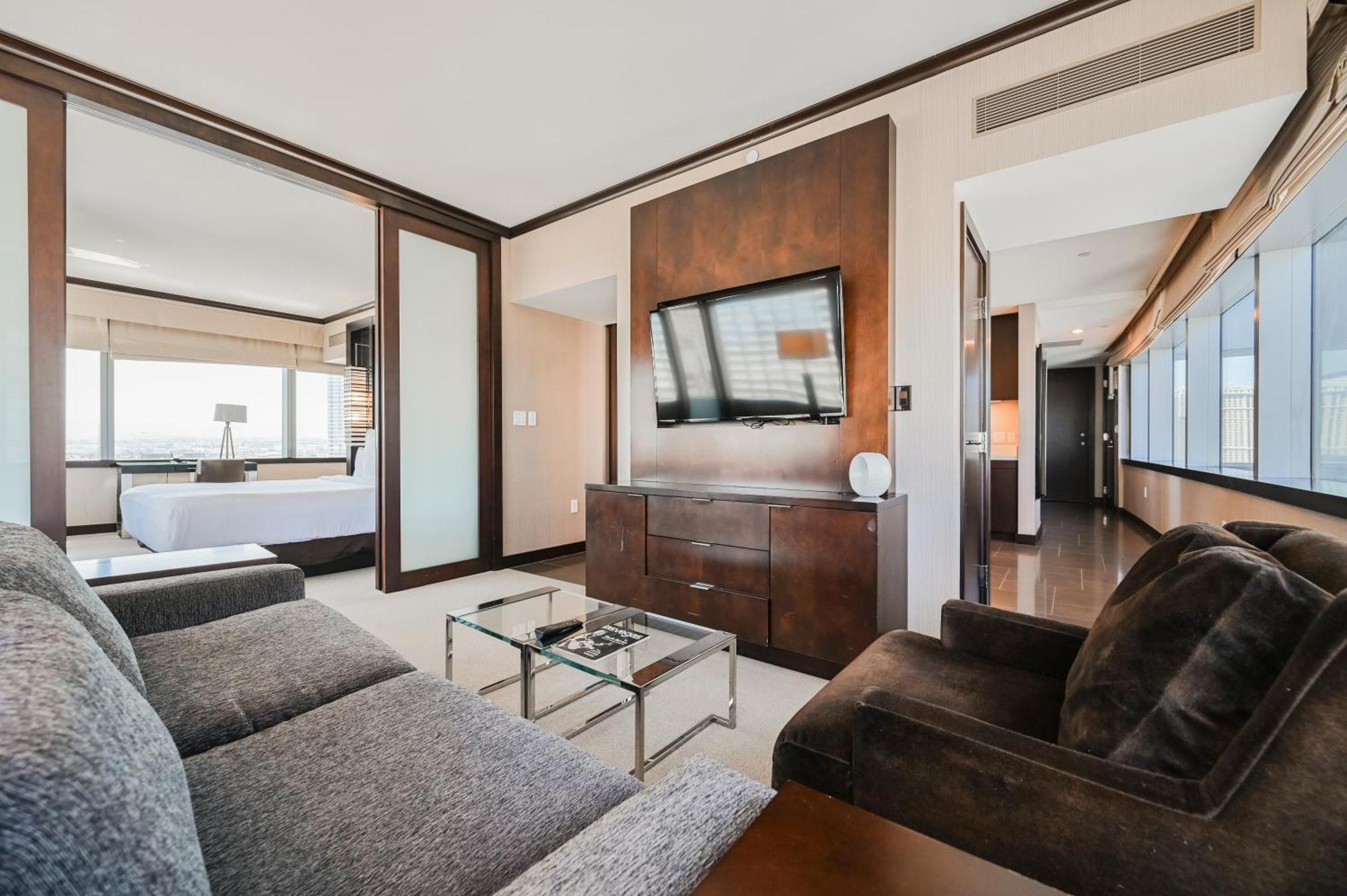 One Bedroom City Center View