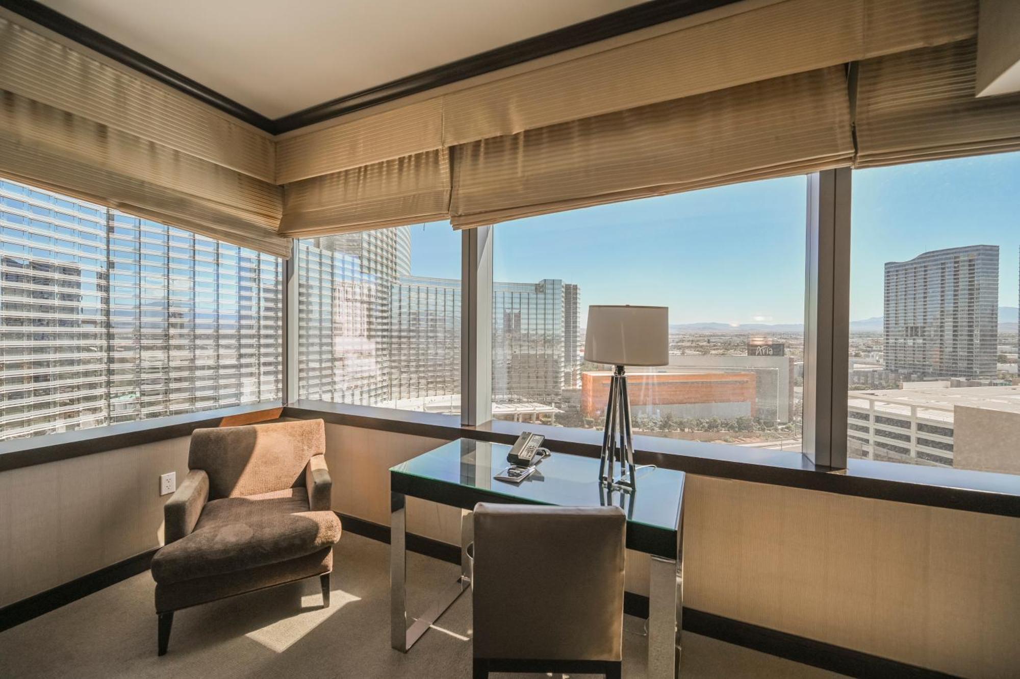 One Bedroom City Center View