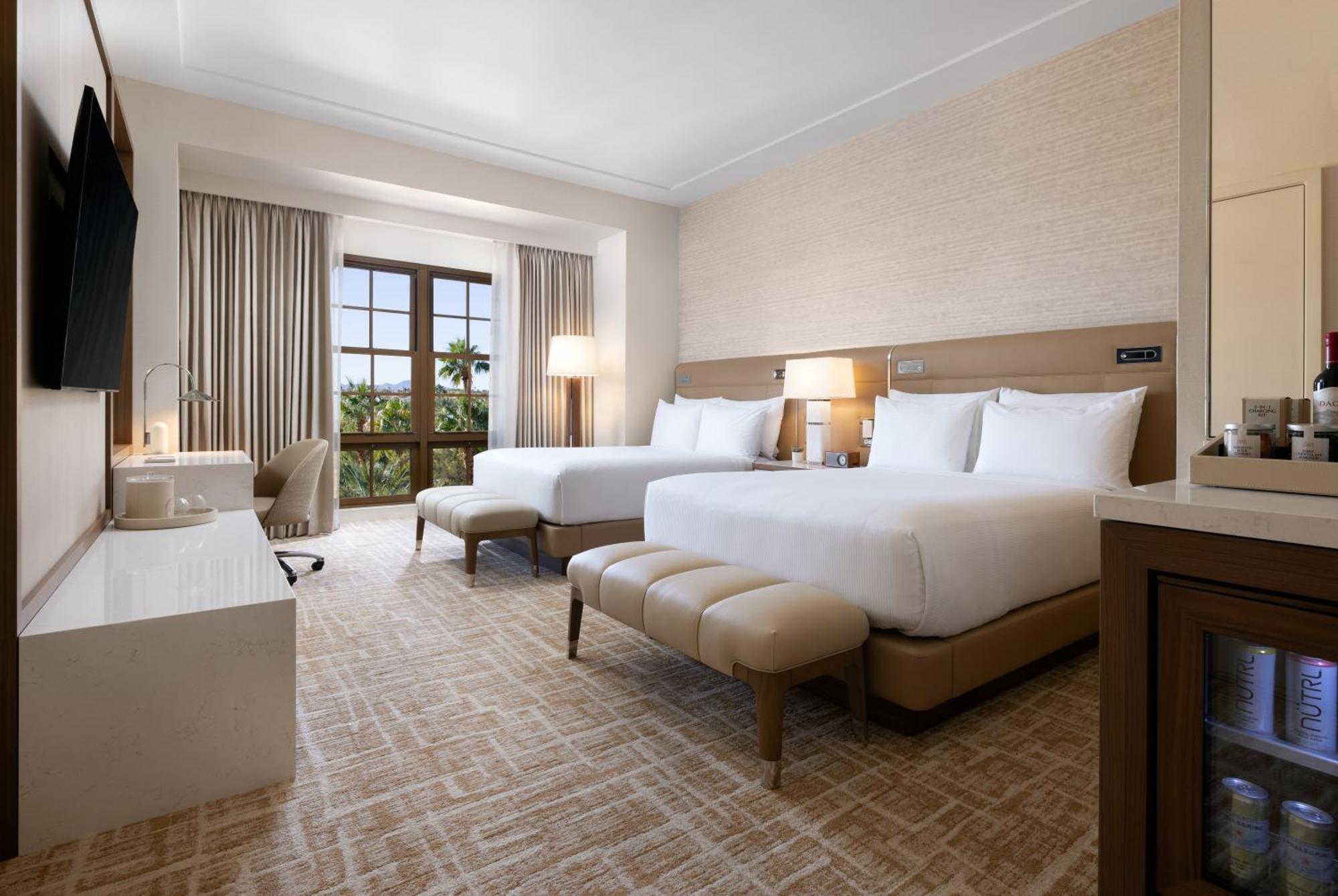 Resort Two Queen Newly Remodeled