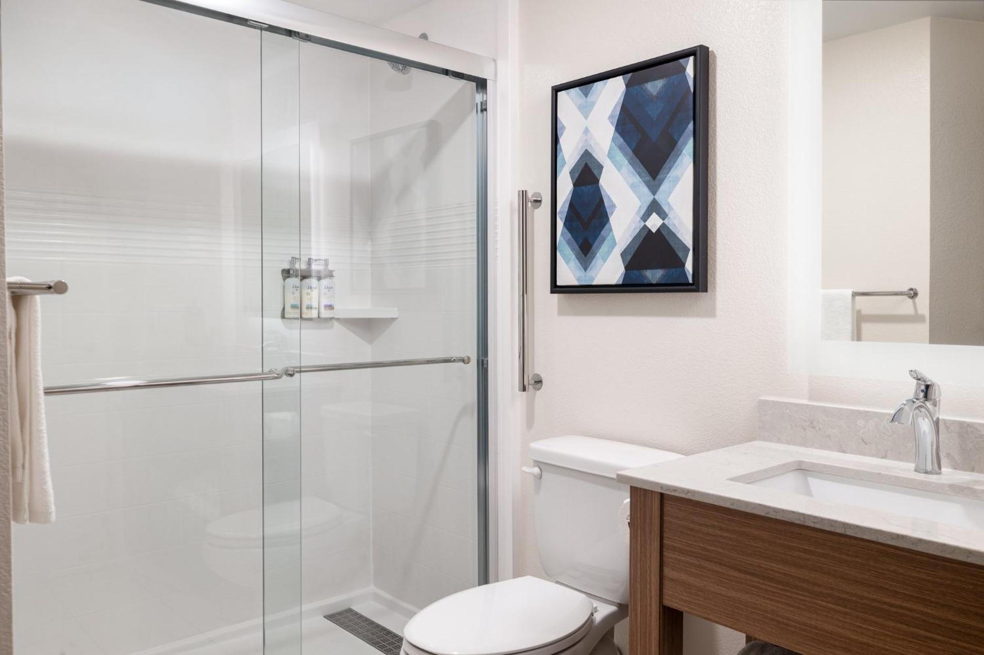 King Studio Suite