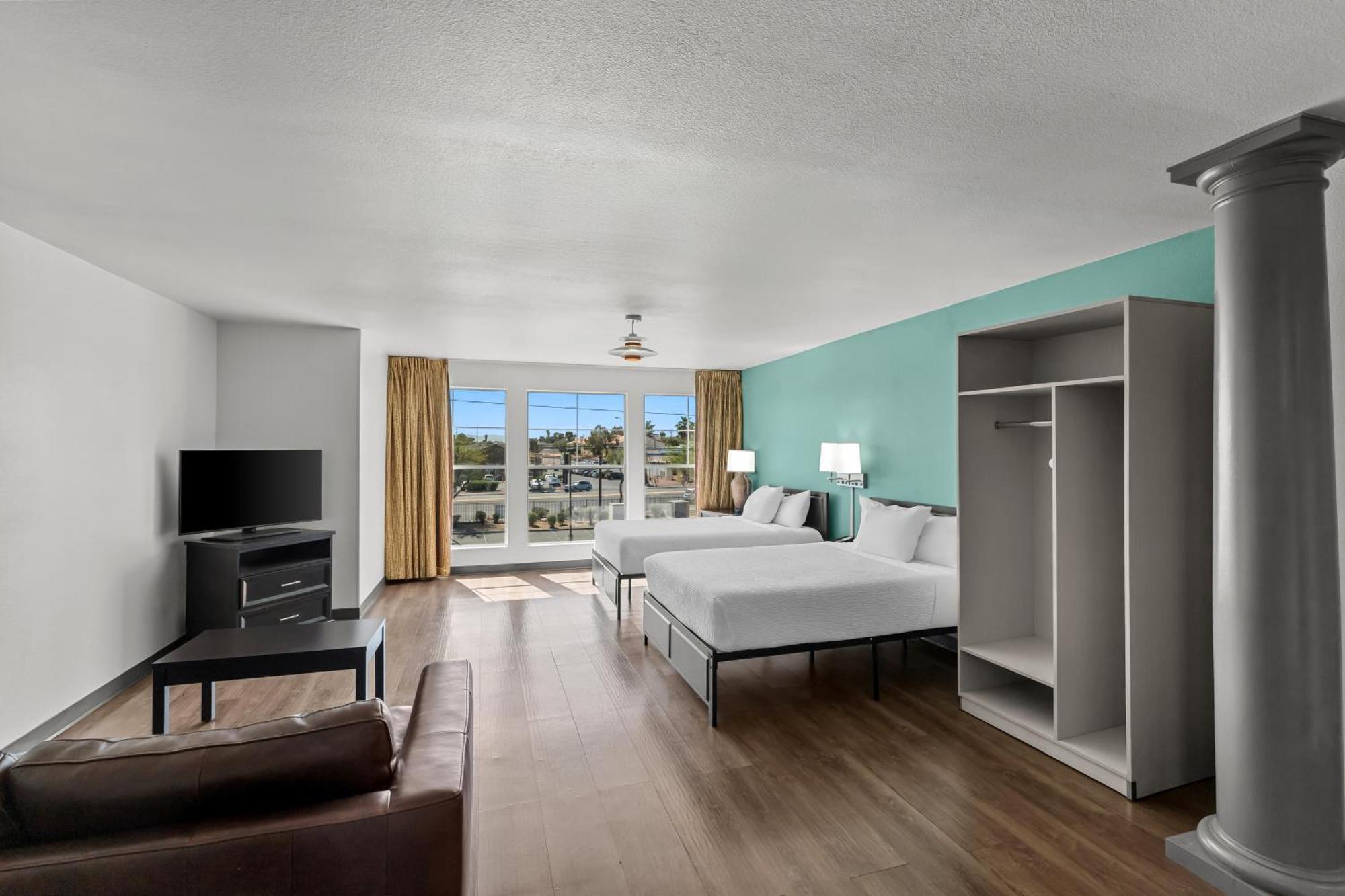 Efficiency Family Suite - Non-Smoking
