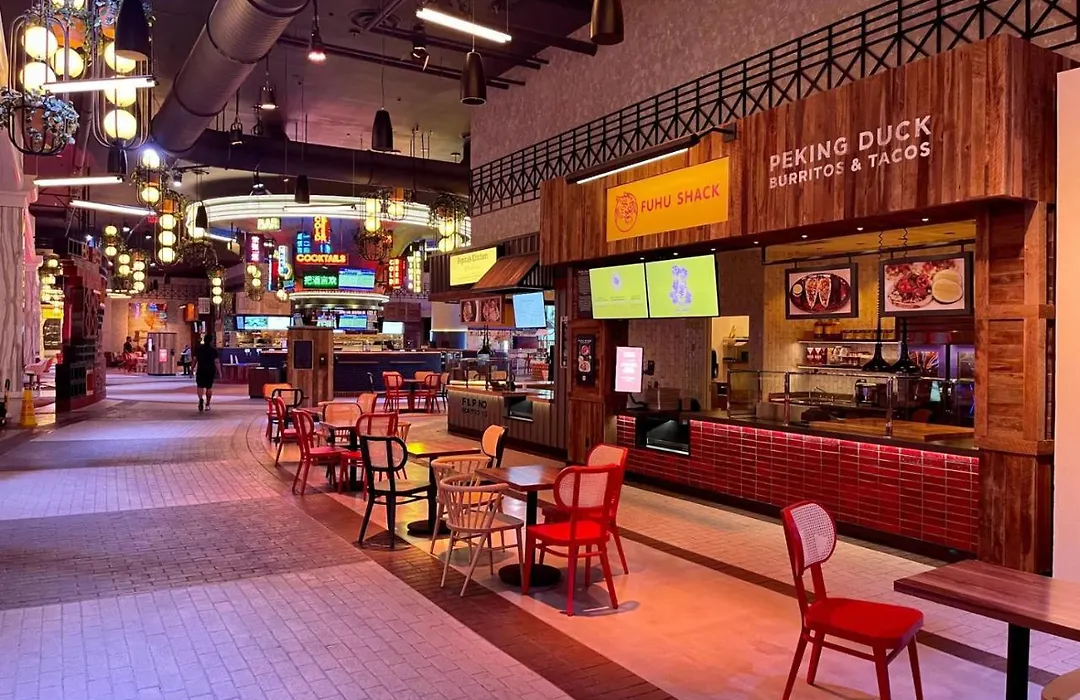 Elegant Stay At Resorts World Strip Las Vegas-1