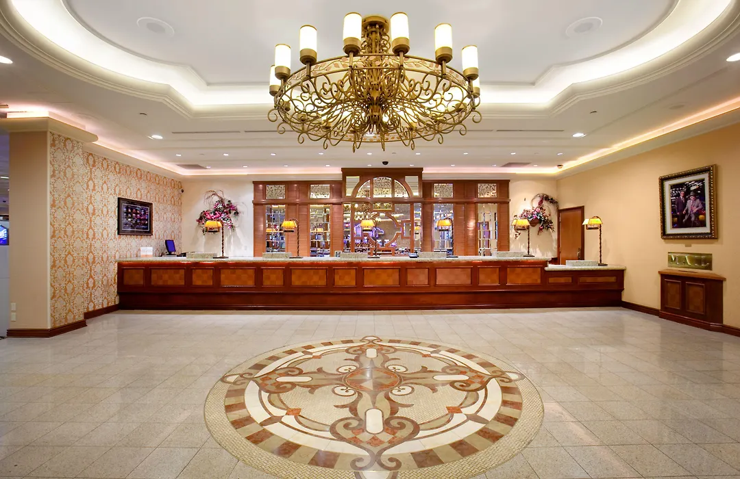 Gold Coast Hotel And Casino-1
