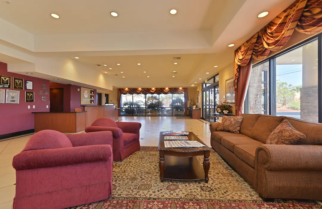 Comfort Inn & Suites Las Vegas - Nellis-1