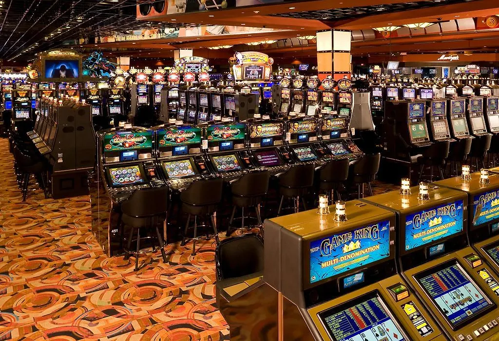 Eastside Cannery Casino Hotel-1