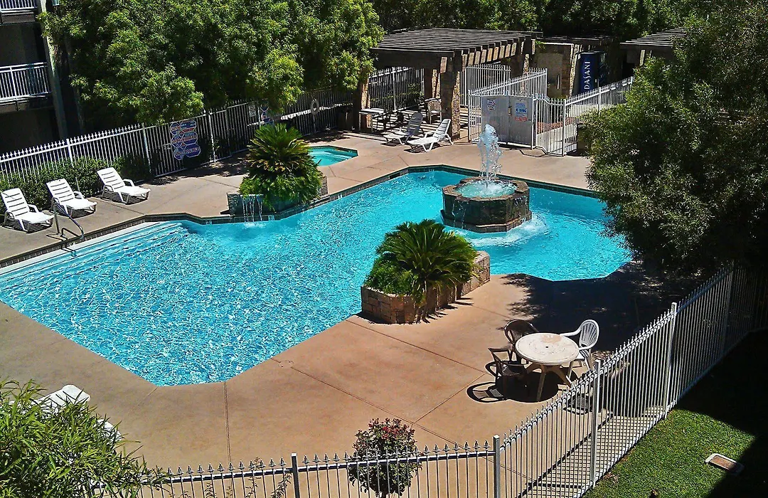 Manor Suites-1