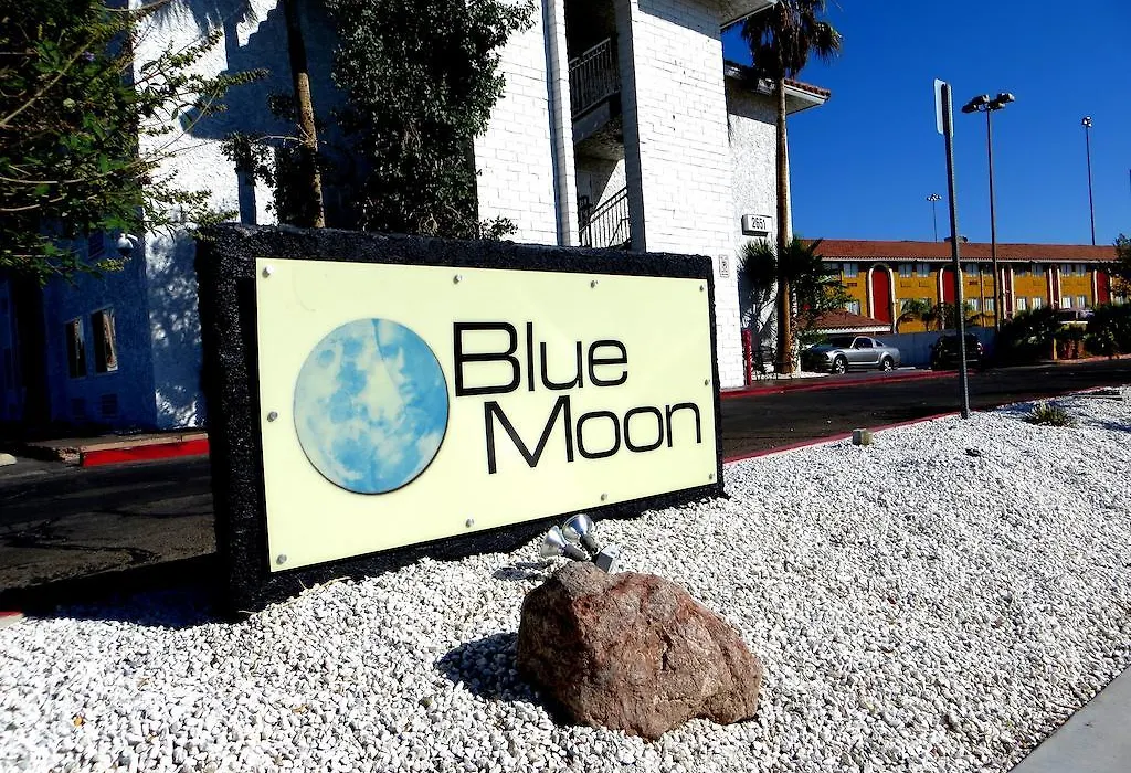 Blue Moon Gay Resort-1
