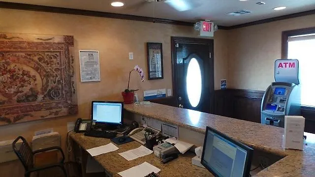 Emerald Suites At Cameron-1