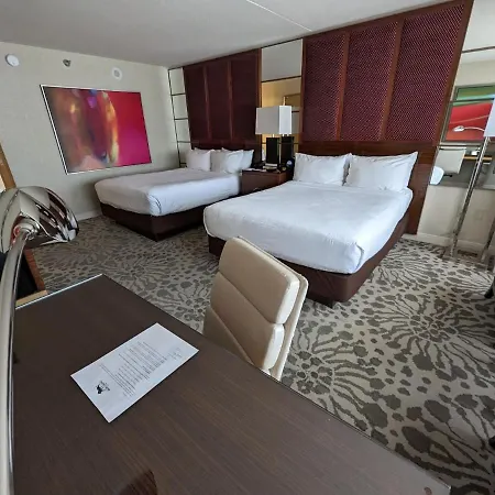 Charming Unit At Mgm Grand Strip Las Vegas-3