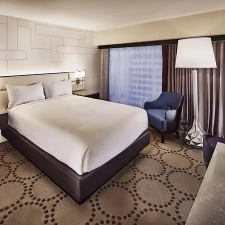 Beautiful Unit In Harrah'S Casino Strip Las Vegas-3