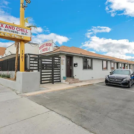 Desert Moon Motel-2