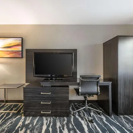Best Western Plus North Las Vegas Inn & Suites-2