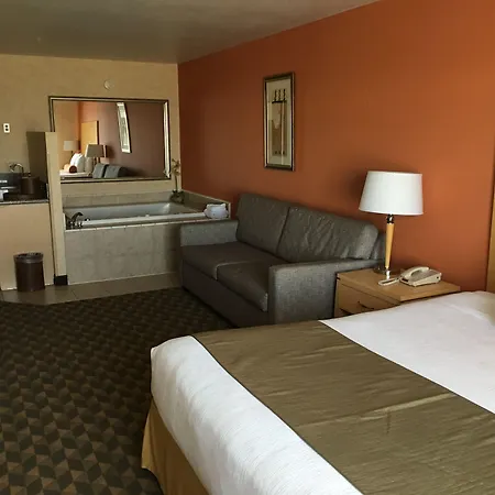 Best Western Plus North Las Vegas Inn & Suites-3