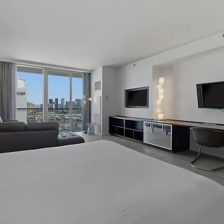 Stripviewsuites At Palms Place-3