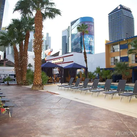 Travelodge By Wyndham Las Vegas Center Strip-3